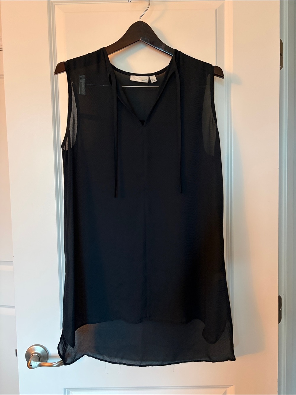 14th & Union Black Sleeveless V-Neck Tank with Tie Detail
